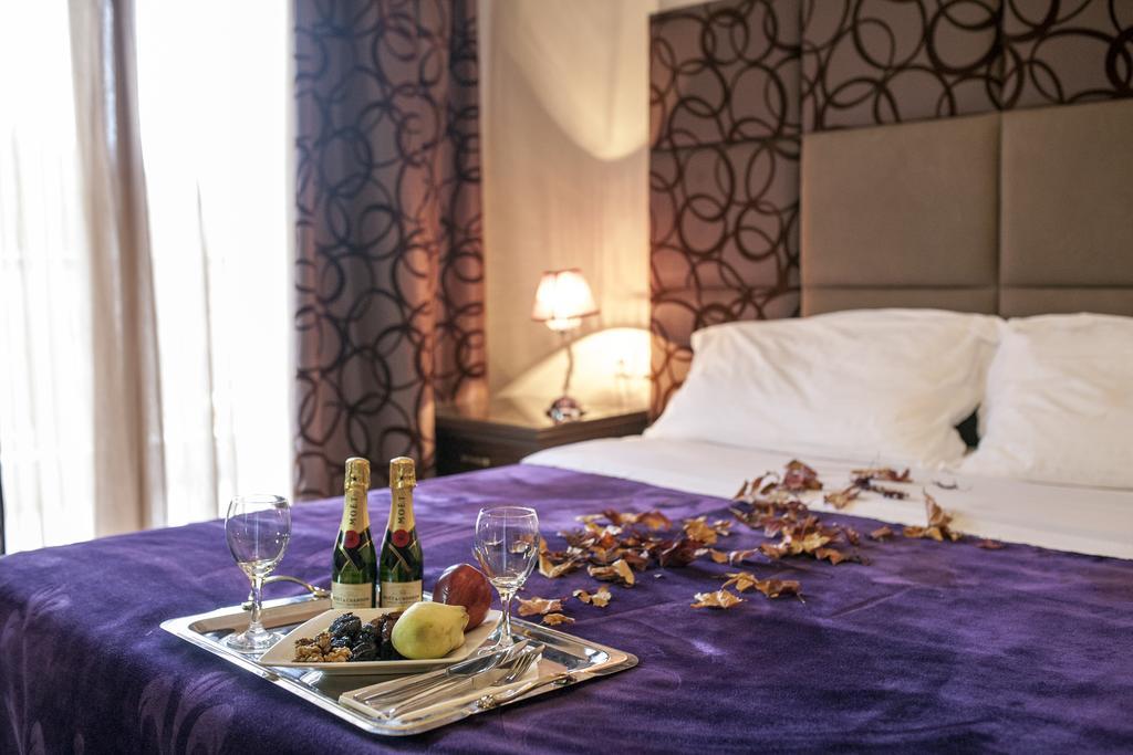 Hotel Veltsi Lerin Szoba fotó