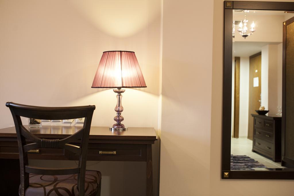 Hotel Veltsi Lerin Szoba fotó